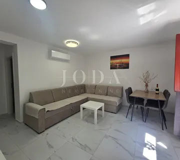 Novi Vinodolski, novogradnja sa tri stana