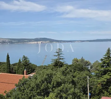Klenovica, kuća na odličnoj lokaciji - Klenovica, Novi Vinodolski
