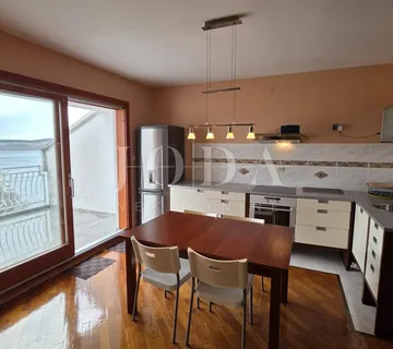 Jadranovo dvosobni stan 150m od mora - Jadranovo, Crikvenica