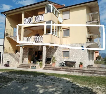 Labin, okolica, stan na prvom katu privatnoj kući