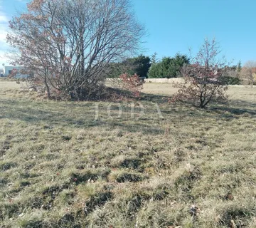 Labin, građevinsko zemljište u blizini grada - cover