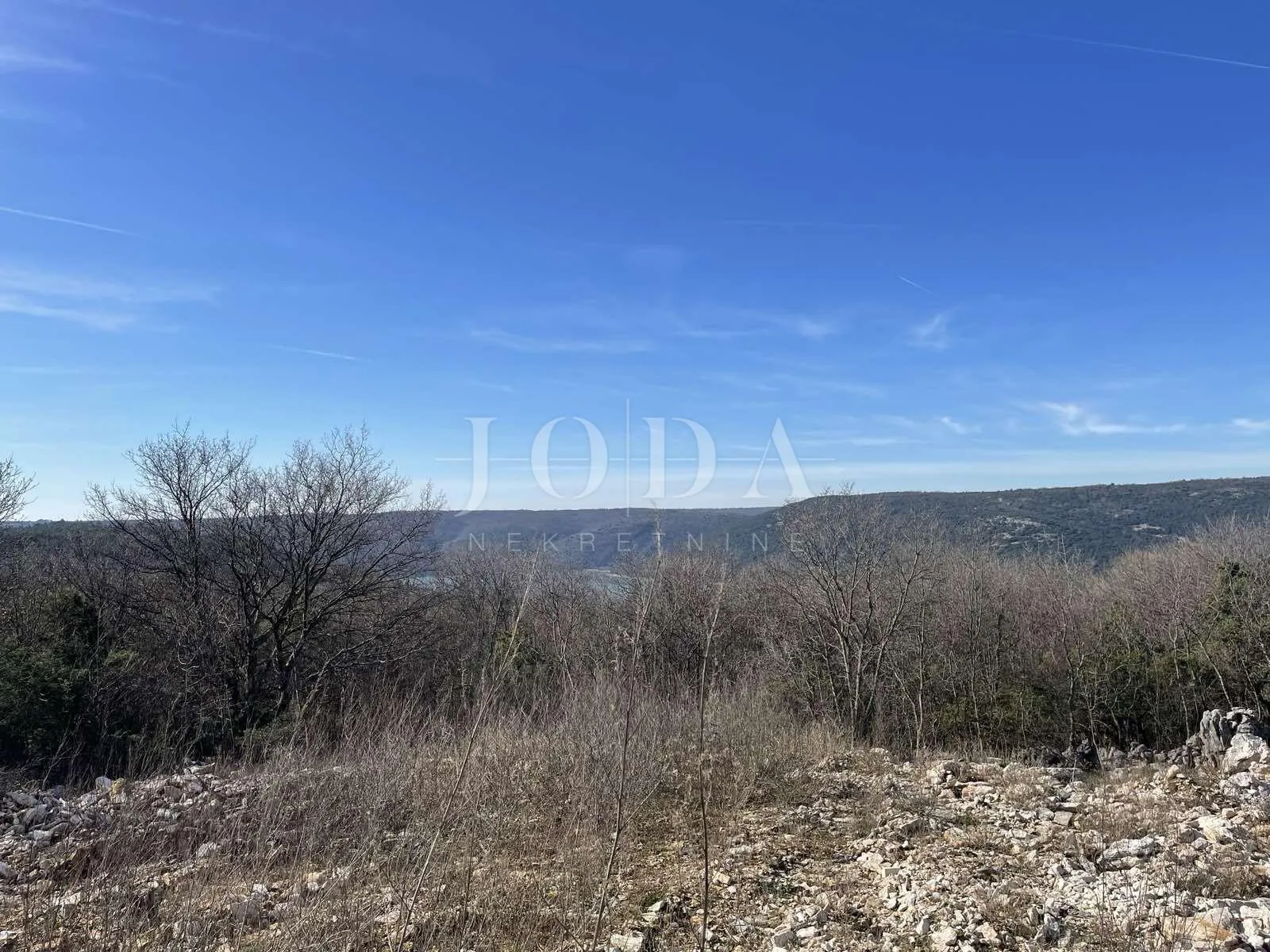 Labin, okolica, građevinsko zemljište sa pogledom na more - cover