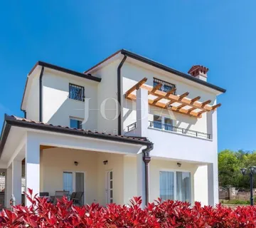 Kuća sa bazenom i pogledom na more,LABIN okolica - cover