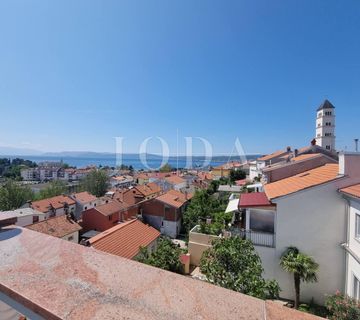 Crikvenica, apartmanska kuća sa prekrasnim pogledom - cover