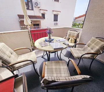 Malinska - stan blizu centra i mora! - cover