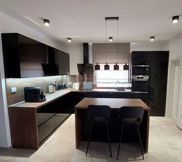 POPUST!Luksuzna kompletno opremljena kuća,LABIN - cover