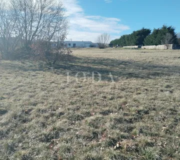 Labin, građevinsko zemljište u blizini grada - cover