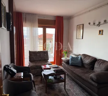 Crikvenica stan 1. kat s pogledom na more - cover