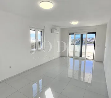  Novi Vinodolski, novogradnja 65,67m2 - cover