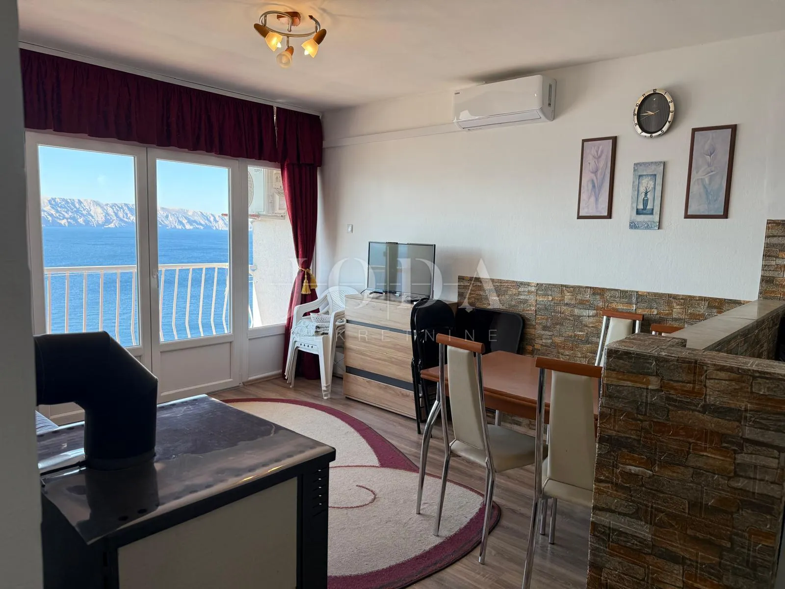 Senj stan s predivnim pogledom na more - cover