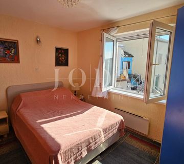 Dvojna kuća sa dva odvojena apartmana - cover