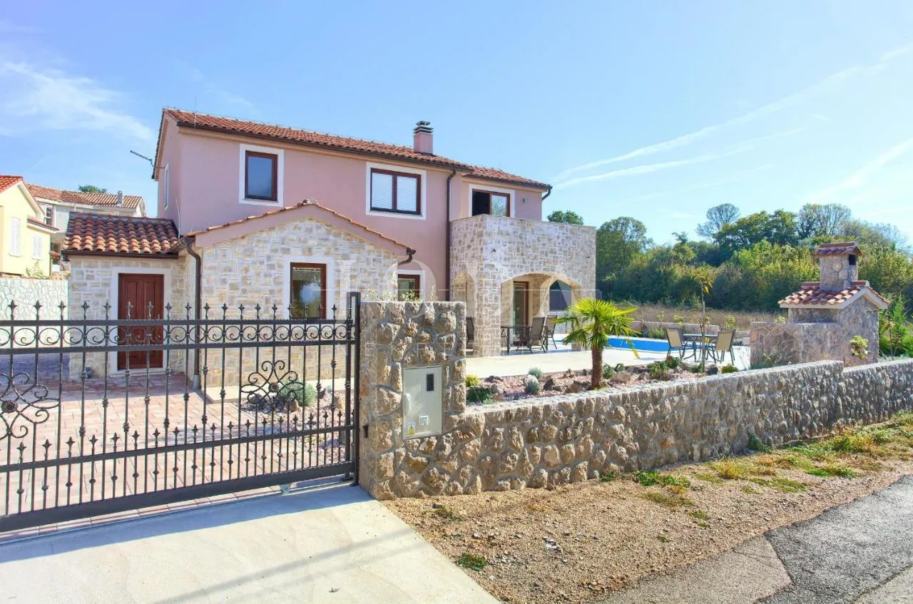 Prekrasna villa s bazenom, okolica Malinske - cover