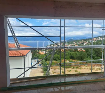 Vrbnik, novogradnja - stan s otvrenim pogledom na more - cover