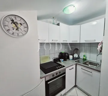 Malinska - apartman s pogledom na more - cover