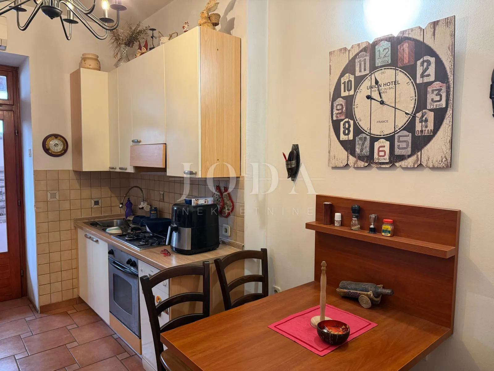 Rijeka, Kozala - stan u prizemlju s terasom i okućnicom - cover