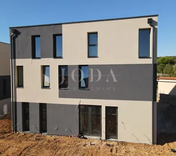 Krk dvoetažni stan - cover