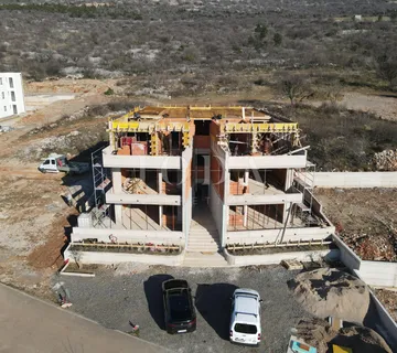 Smokvica-Atraktivan stan na prvom katu novogradnje u blizini mora - cover