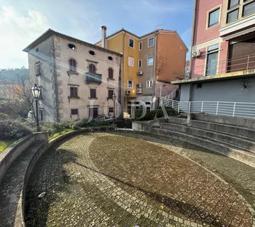 Stan Labin,stari grad - cover