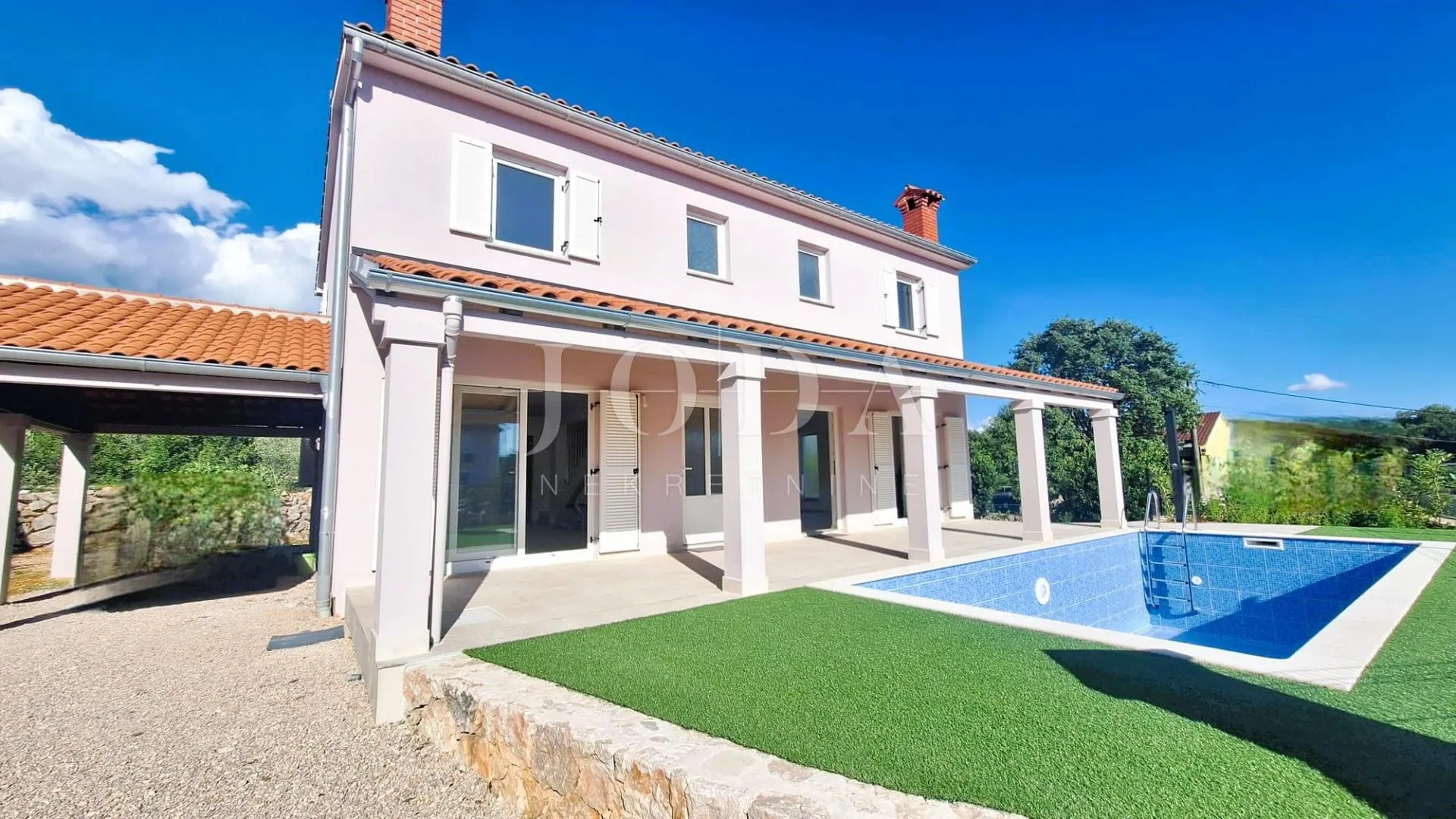 Otok Krk - kuća s bazenom - cover