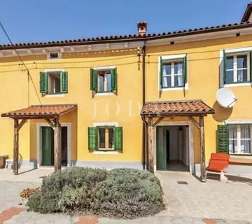 Marčana, autohtona istarska kuća - cover