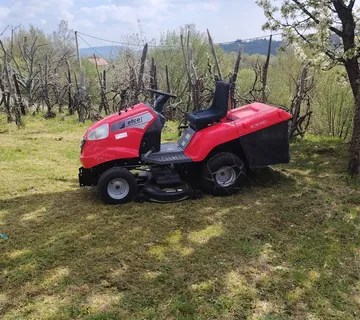 Traktor kosilica - Gornji Oštrc, Žumberak