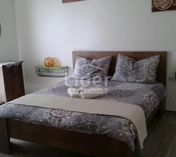 KRK (okolica) Kuća s bazenom i pogledom na more - cover