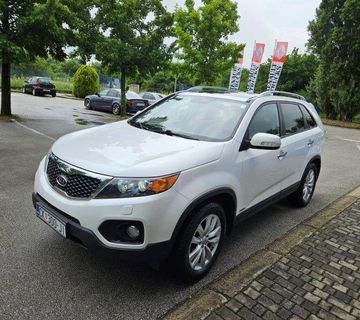 KIA SORENTO 2,2CRDI EX-AUTOMATIC-11/2011.G.  - cover