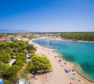 Privlaka-građ.zemljište 500 m do mora! - cover