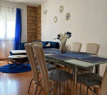 Trosoban stan: Kaštel Štafilić, 62.00 m2 (prodaja) - cover