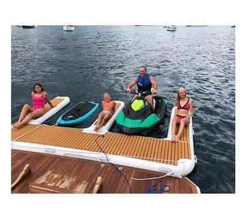 YB JET DOCK 4×3 - cover