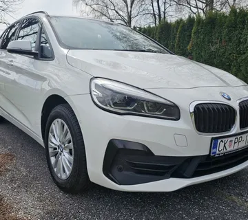 BMW serija 2 Active Tourer 218d - cover