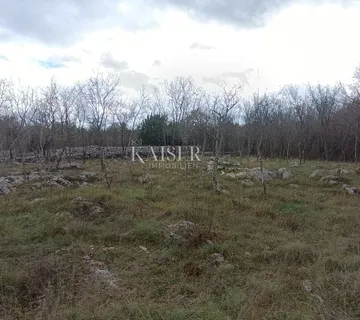 Otok Krk, Krk- Poljoprivredno zemljište 1130 m2 s prilazom - cover