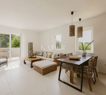 Otok Lošinj, Nerezine, stan od 83 m² - cover