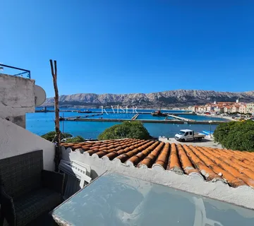 Baška - šarmantna kuća u staroj jezgri 85m2