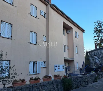 Opatija, Pobri, dvosoban stan s terasom i dva parkirna mjesta - Pobri, Opatija