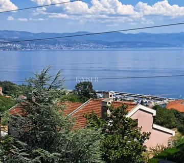 Opatija, Ičići- Stan sa pogledom na more - cover