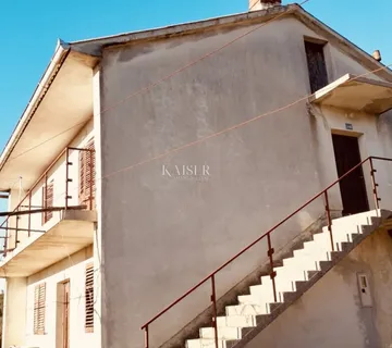 Otok Rab, Kampor – samostojeća kuća na mirnoj lokaciji - cover