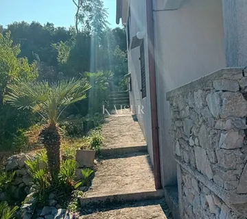 Veli Lošinj, kuća u predivnoj vali - 70 m od mora, okružena zelenilom - Veli Lošinj, Mali Lošinj