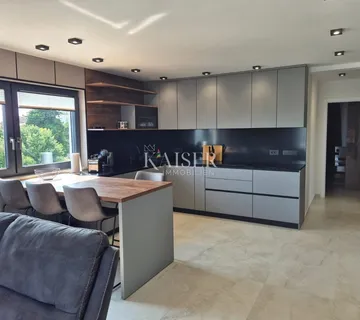 Istra - Poreč, luksuzan stan pogled more sa liftom - cover