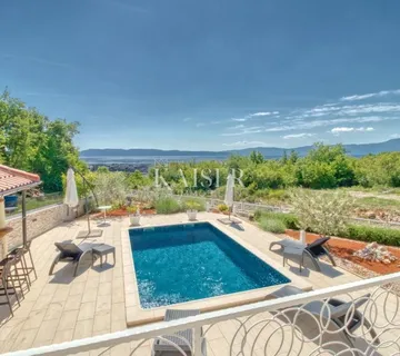 Otok Krk, Omišalj- ekskluzivna kuća 260m2 pogled na more, bazen i privatnost - cover