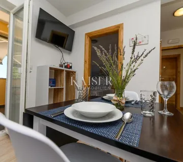 Otok Cres, Miholašćica, Stan 34 m2 s pogledom na more - Miholašćica, Cres