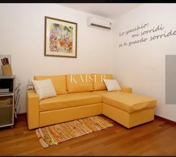 Istra, Pula - renoviran stan 62m2