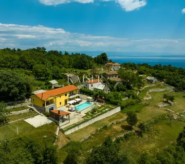 Opatija, Mošćenička Draga - vila sa prelijepim pogledom na more - cover