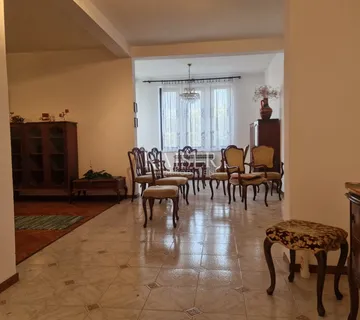 Zadar - Vidikovac : poslovni prostor 100 m2 pogled more