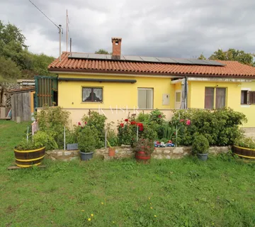 Istra, Rabac - kuće 235 m2 na imanju od 9.560 m2 - Rabac, Labin