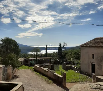 Istra, Barban - 5 starinskih kuća na prodaju