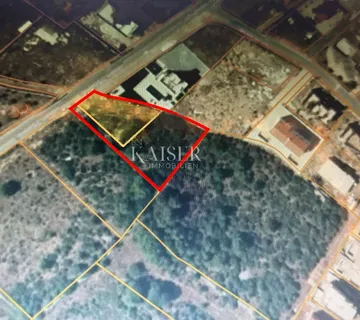 Zadar, Vrsi Mulo građevinski teren-1km od mora - cover
