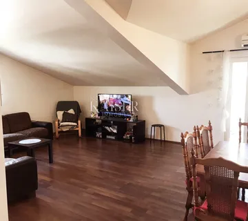 Istra - Poreč, stan pogled more 92 m2 - cover