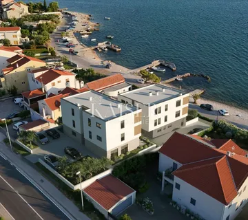 Brodarica, Šibenik - Elitna rezidencija DRUGI RED DO PLAŽE
