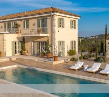 MOTOVUN, ISTRA, NAJPRESTIŽNIJA LUKSUZNA VILLA U ISTRI - cover